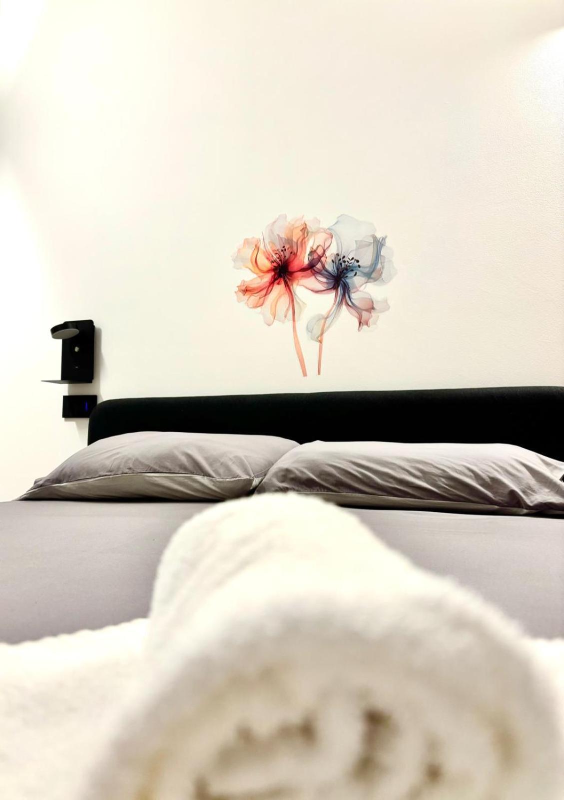La Casa Di Cesare Hotel Rogno Bilik gambar